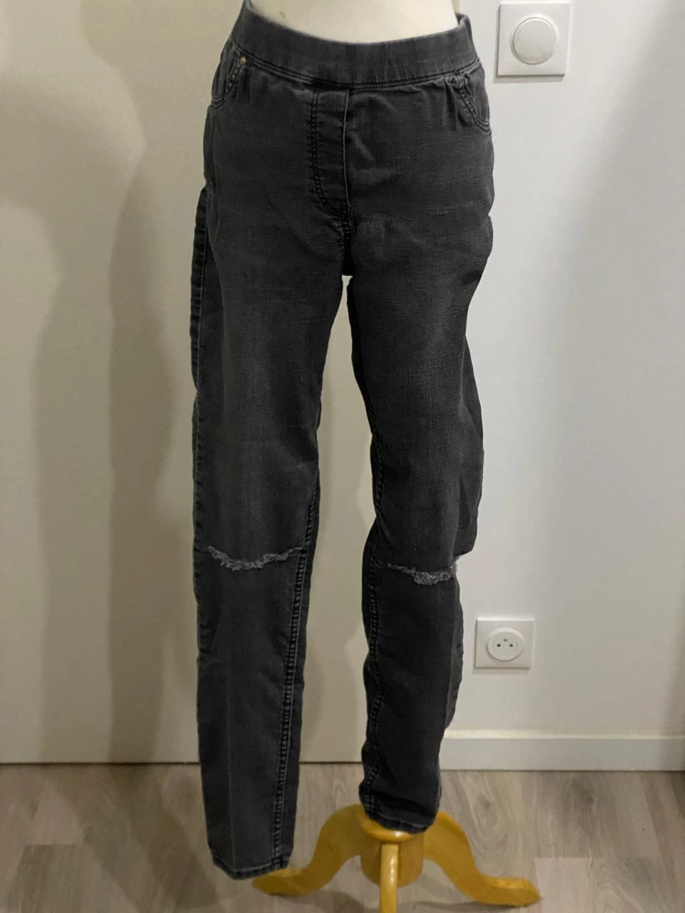 ✨ Jean jegging taille haute gris foncé H&M bon état Taille 48 ✨ – photo 2